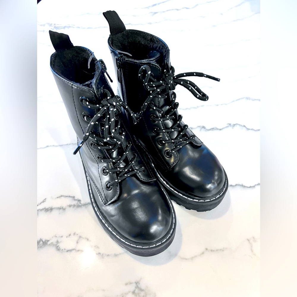 H&M girls black boots 13.5